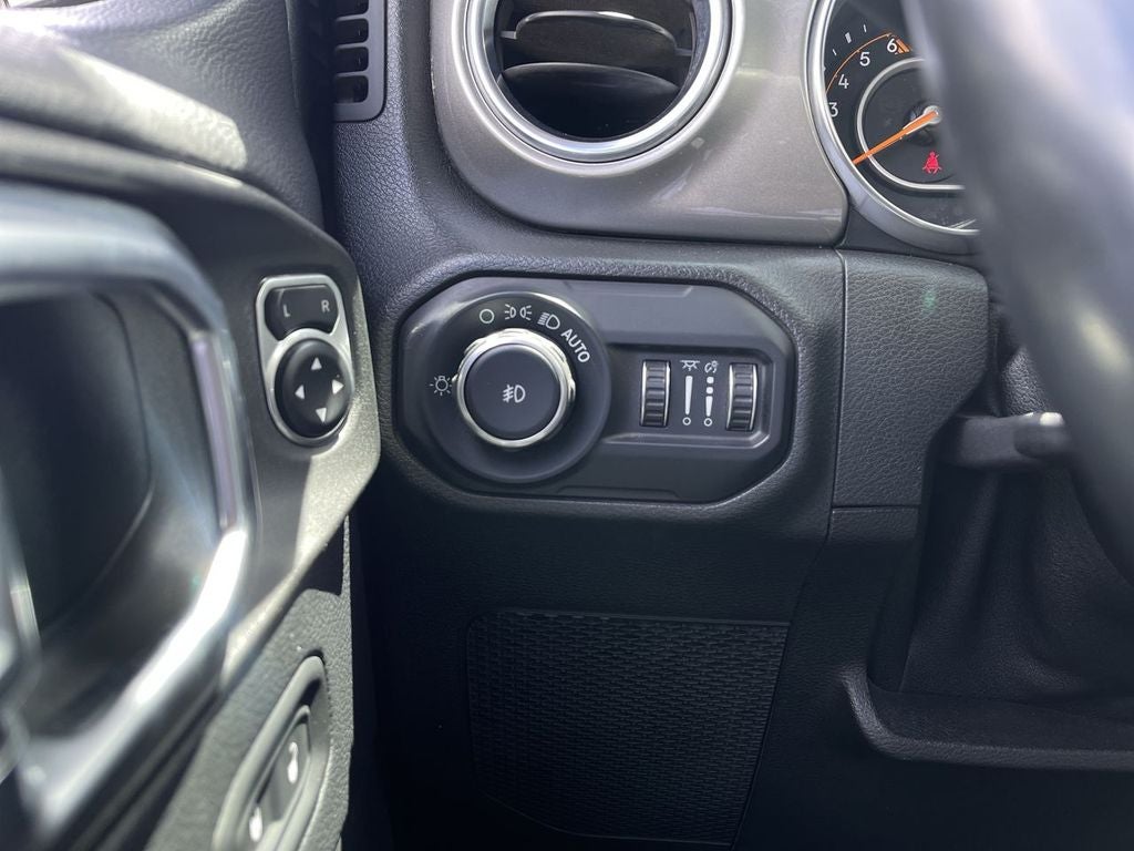 2018 Jeep Wrangler Unlimited Sahara 4x4