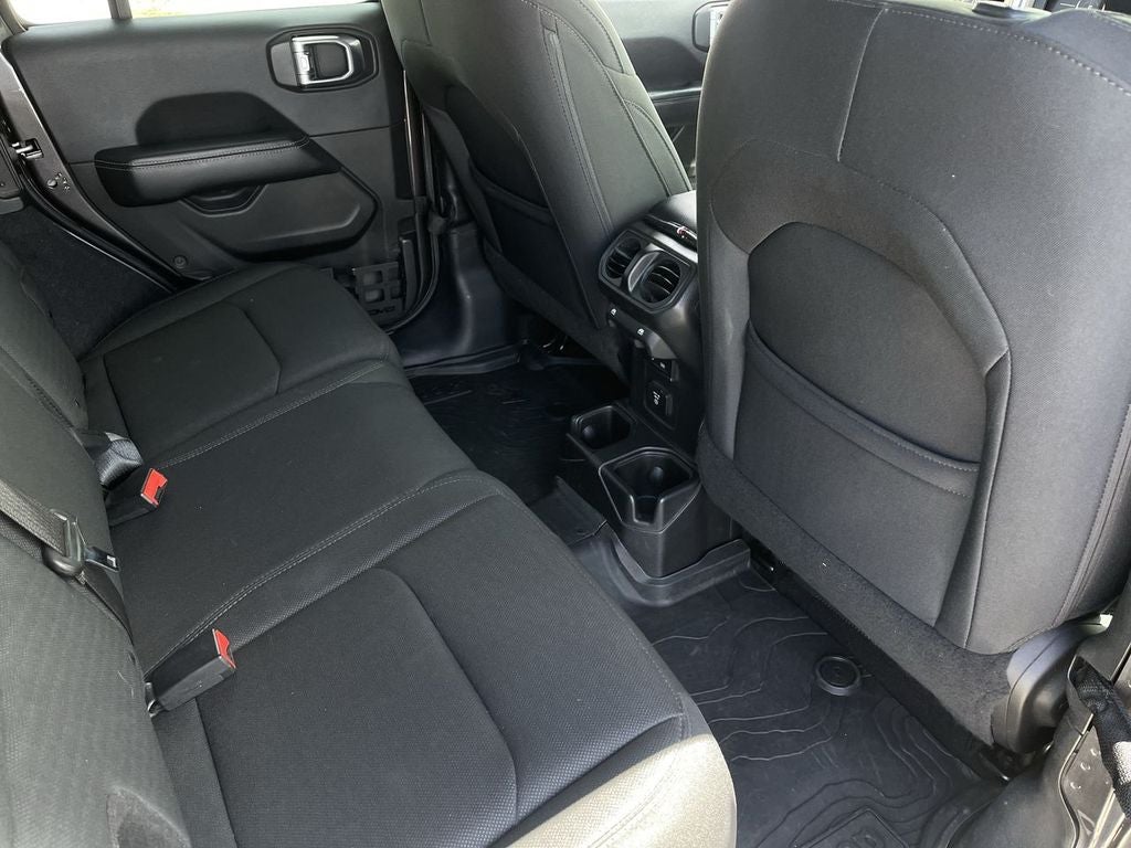 2018 Jeep Wrangler Unlimited Sahara 4x4