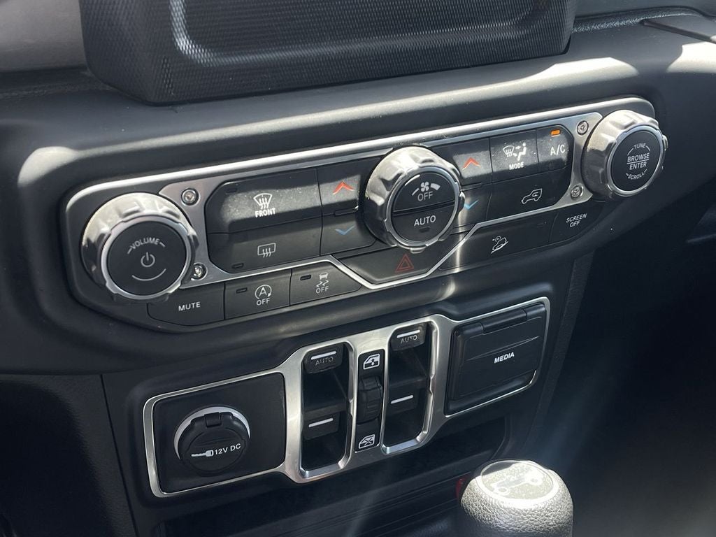2018 Jeep Wrangler Unlimited Sahara 4x4