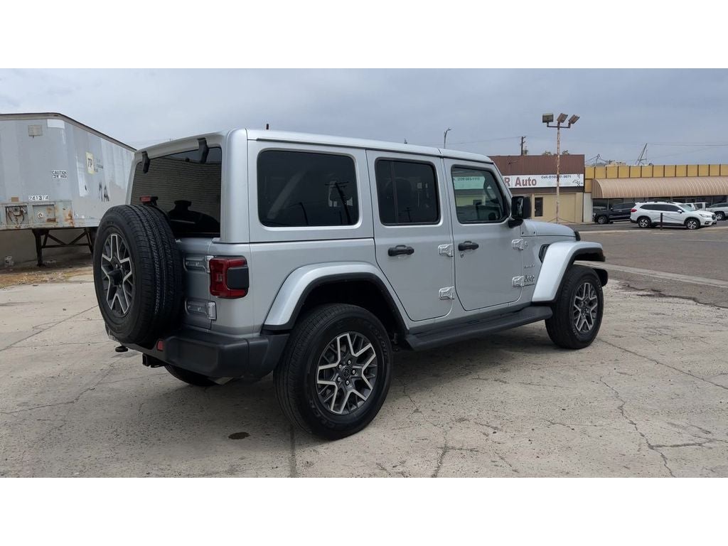 2024 Jeep Wrangler Sahara
