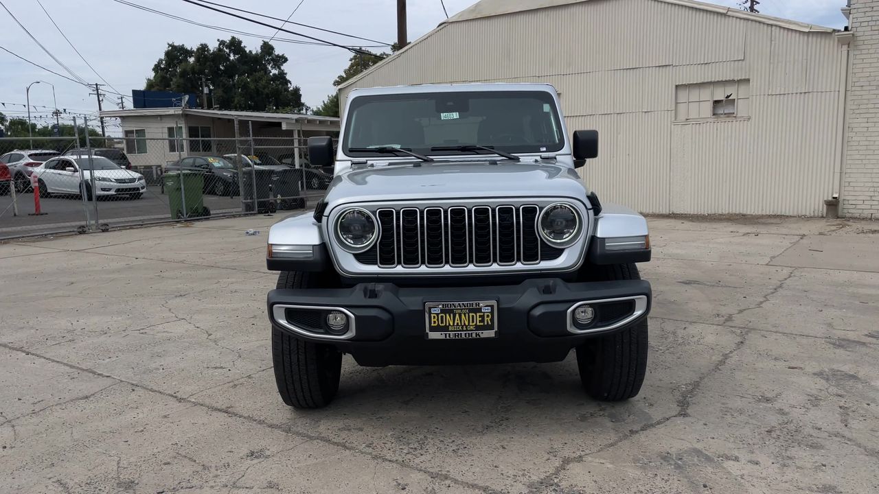2024 Jeep Wrangler Sahara