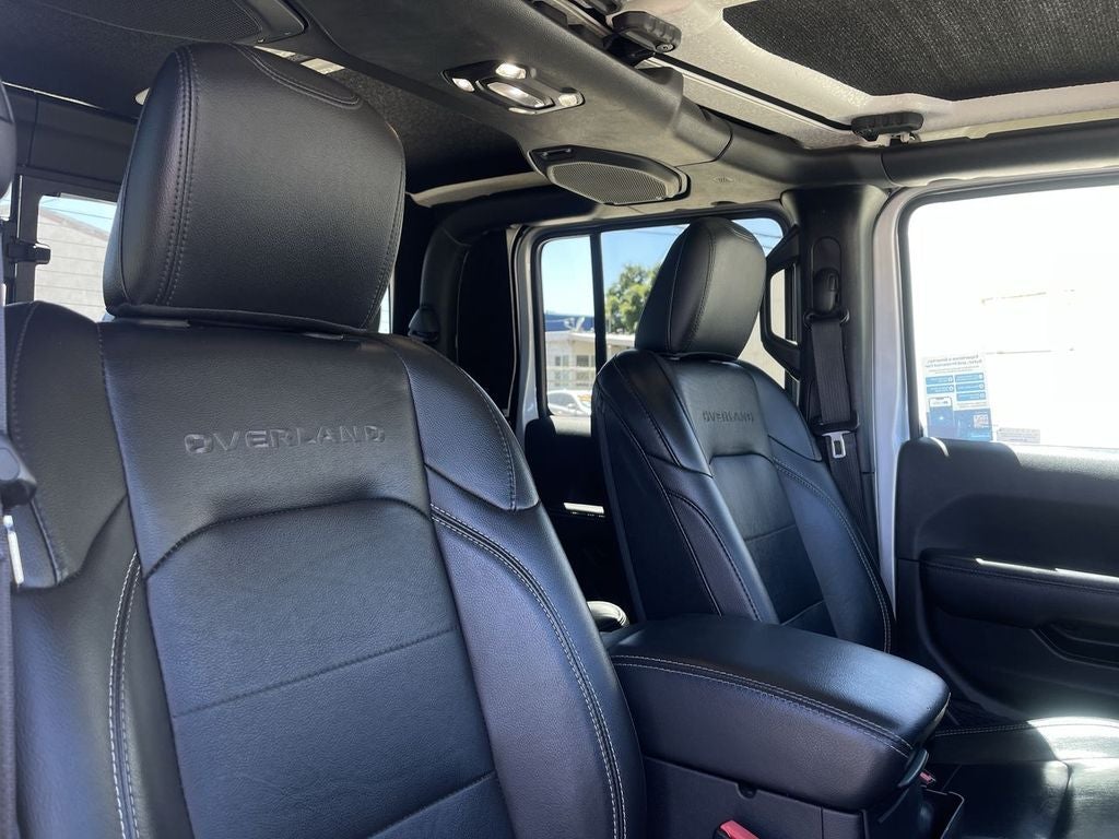 2022 Jeep Gladiator Overland