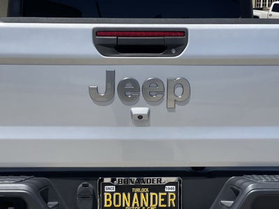 2022 Jeep Gladiator Overland