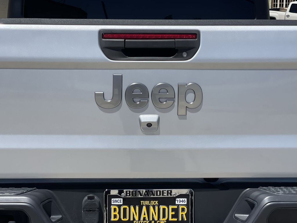 2022 Jeep Gladiator Overland