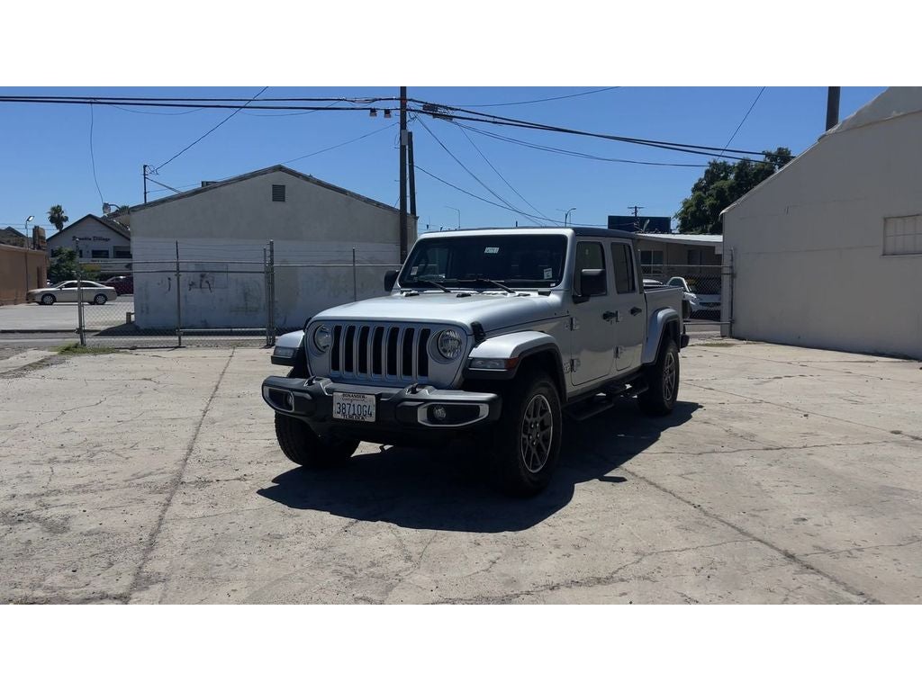 2022 Jeep Gladiator Overland
