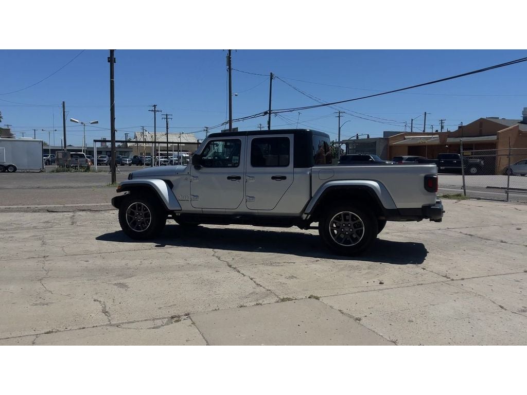 2022 Jeep Gladiator Overland