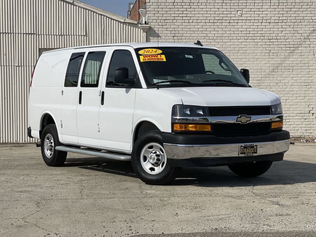 2024 Chevrolet Express Cargo 2500 WT