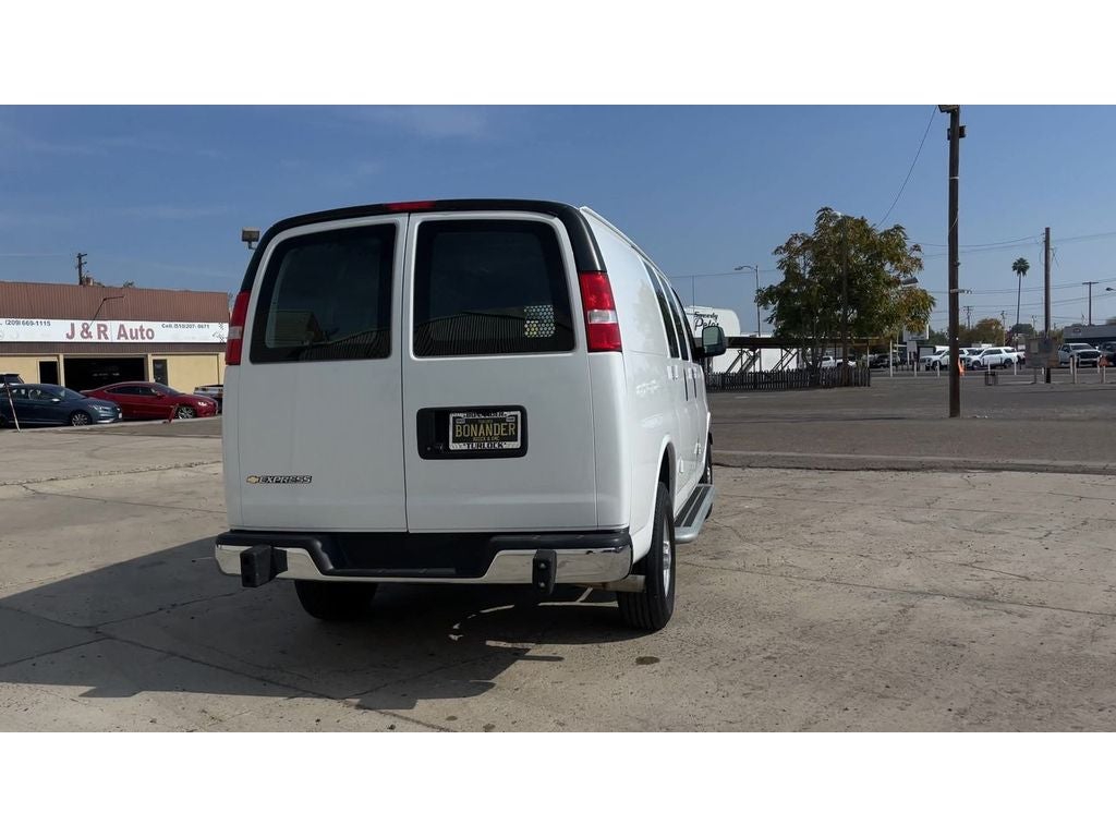 2024 Chevrolet Express Cargo 2500 WT