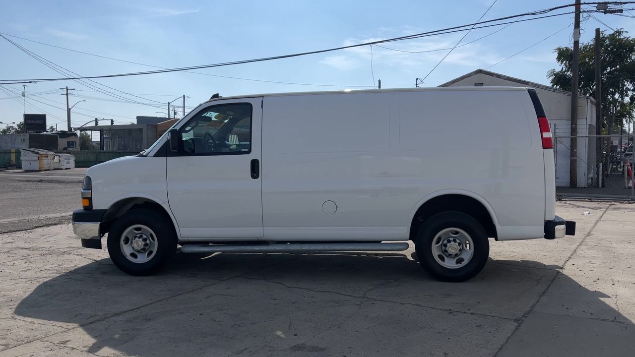 2024 Chevrolet Express Cargo 2500 WT