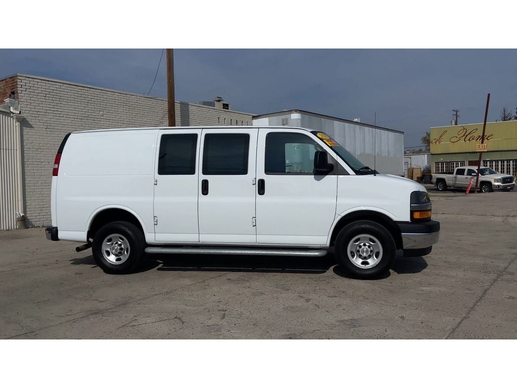 2024 Chevrolet Express Cargo 2500 WT