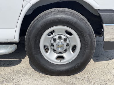 2024 Chevrolet Express Cargo 2500 WT