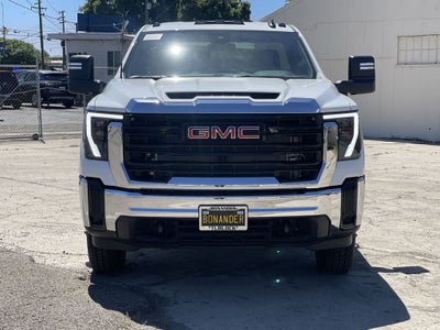 2026 GMC Sierra 3500 HD Chassis Cab Pro