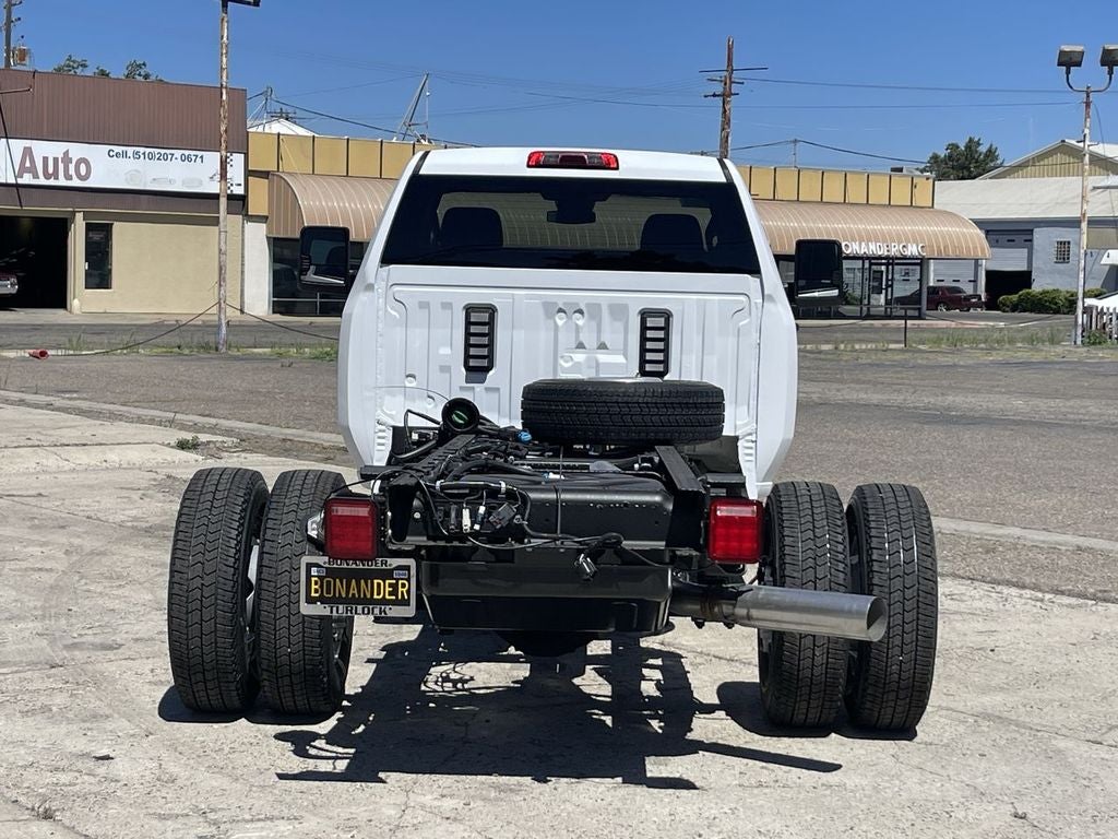 2026 GMC Sierra 3500 HD Chassis Cab Pro