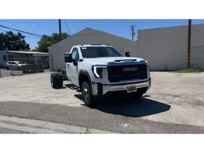 2026 GMC Sierra 3500 HD Chassis Cab Pro