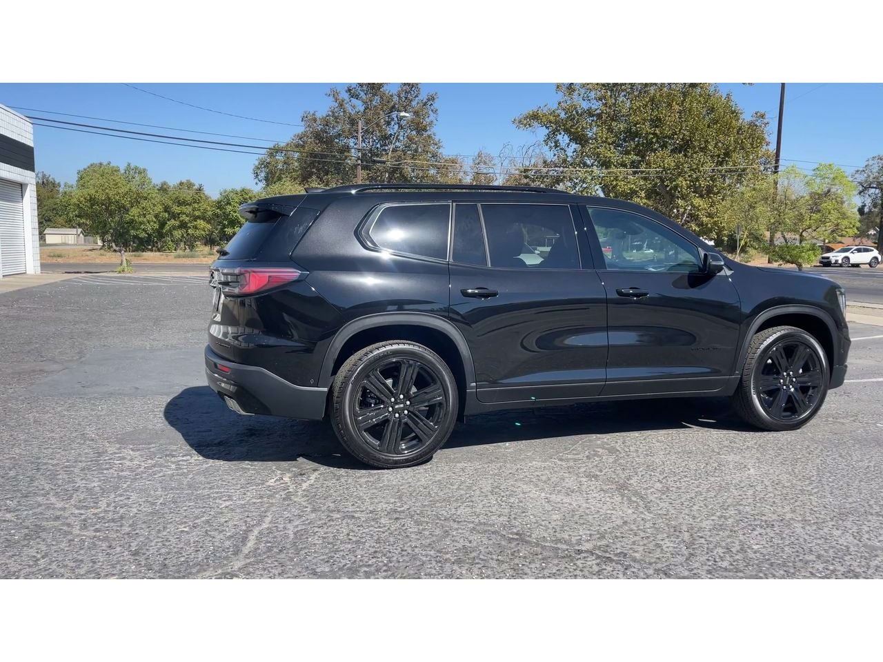 2027 GMC Acadia Elevation