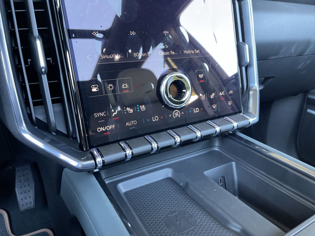 2027 GMC Acadia AT4