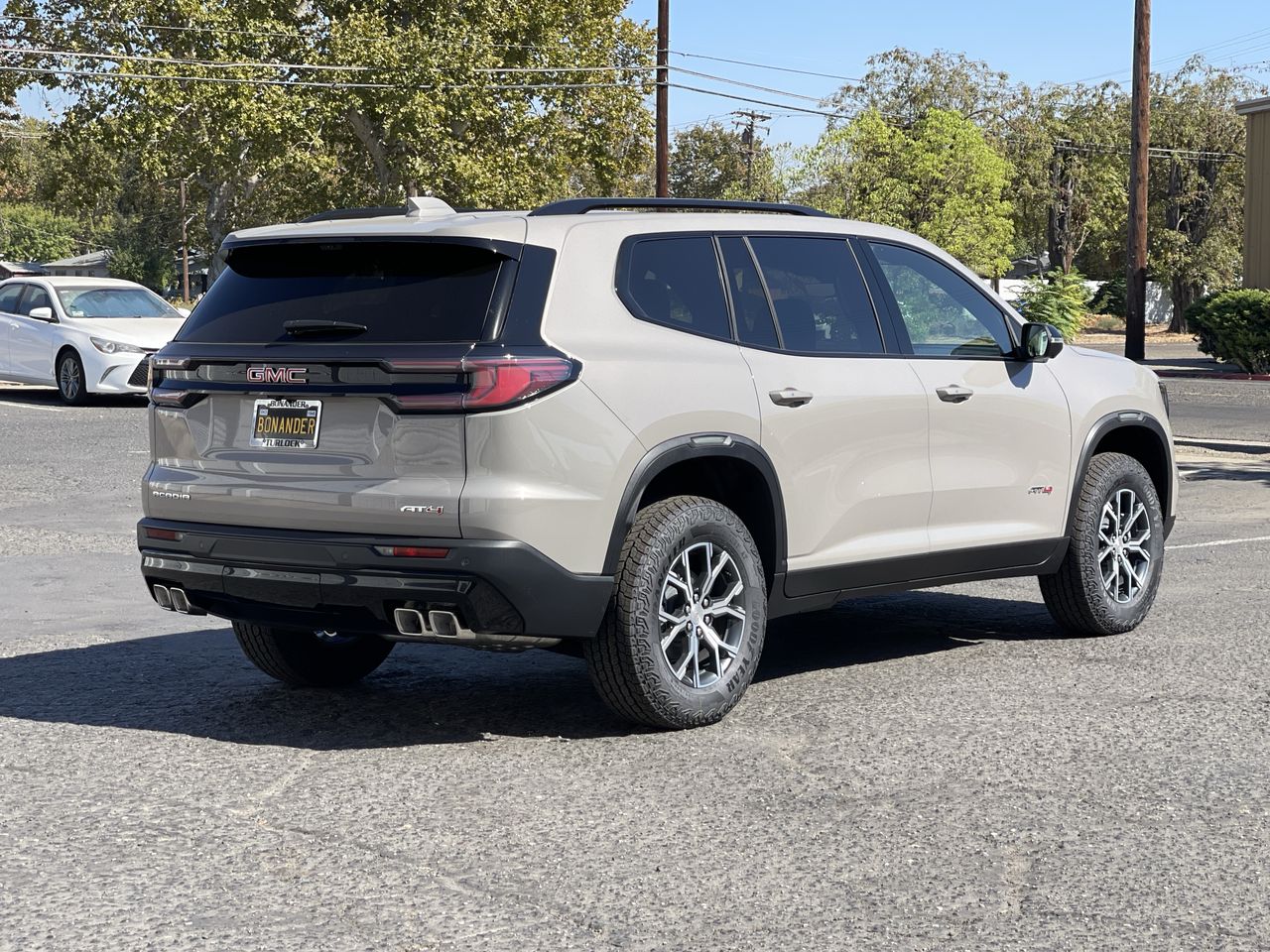 2027 GMC Acadia AT4