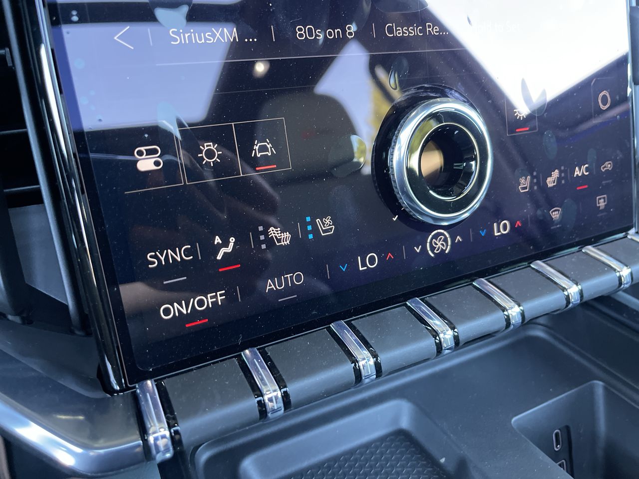 2027 GMC Acadia AT4