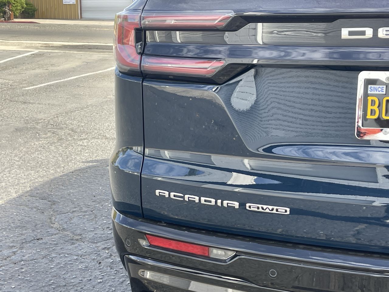 2027 GMC Acadia Denali Ultimate