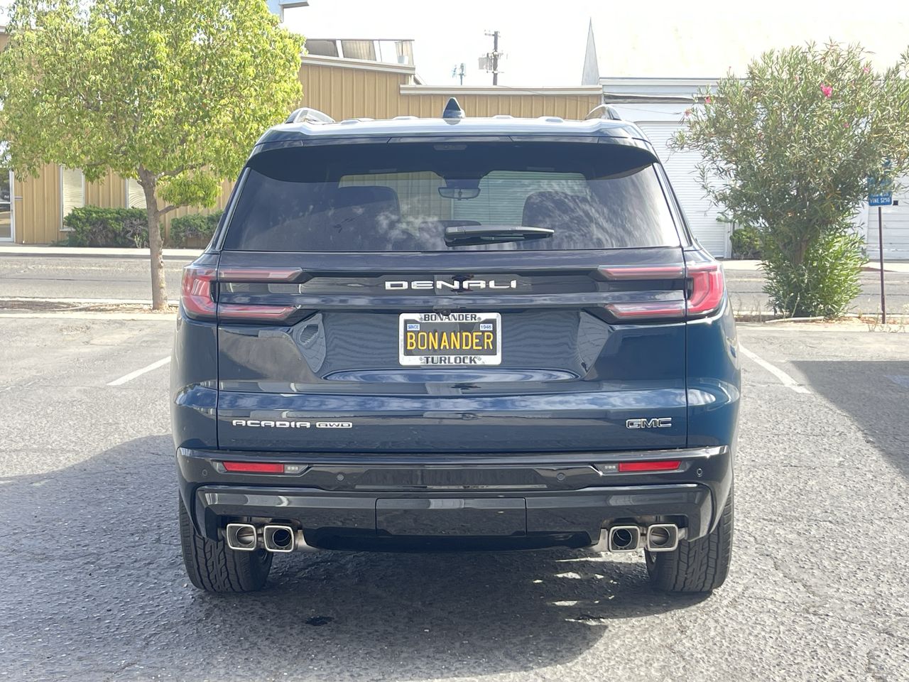 2027 GMC Acadia Denali Ultimate