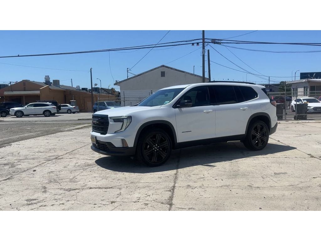 2026 GMC Acadia Elevation