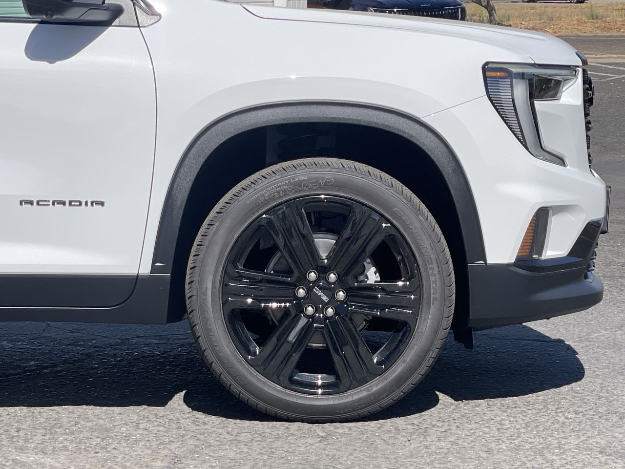 2027 GMC Acadia Elevation