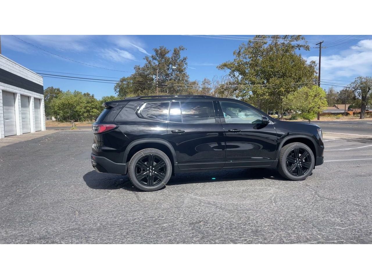 2027 GMC Acadia Elevation