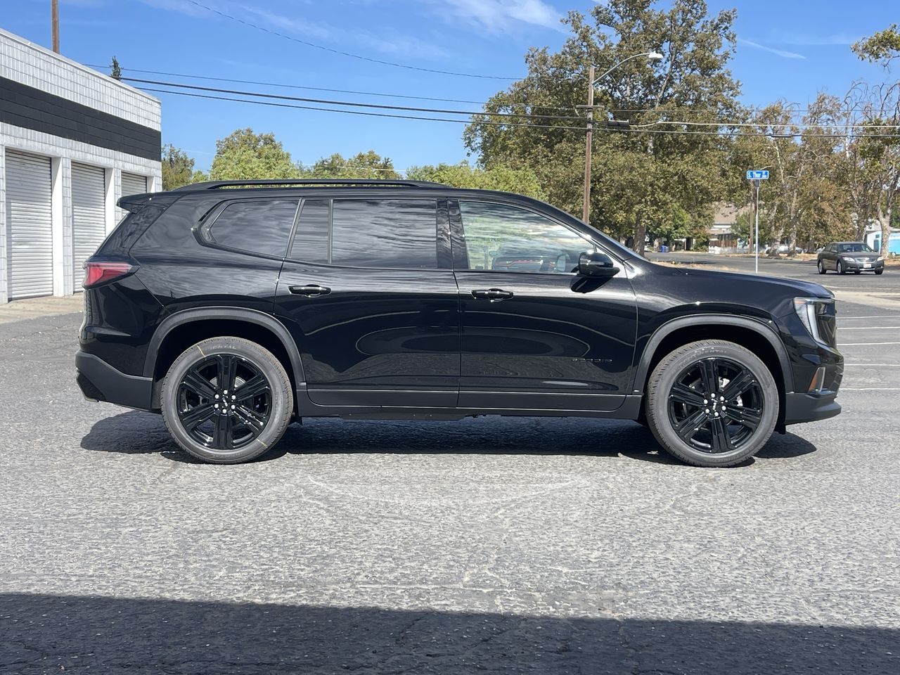 2027 GMC Acadia Elevation