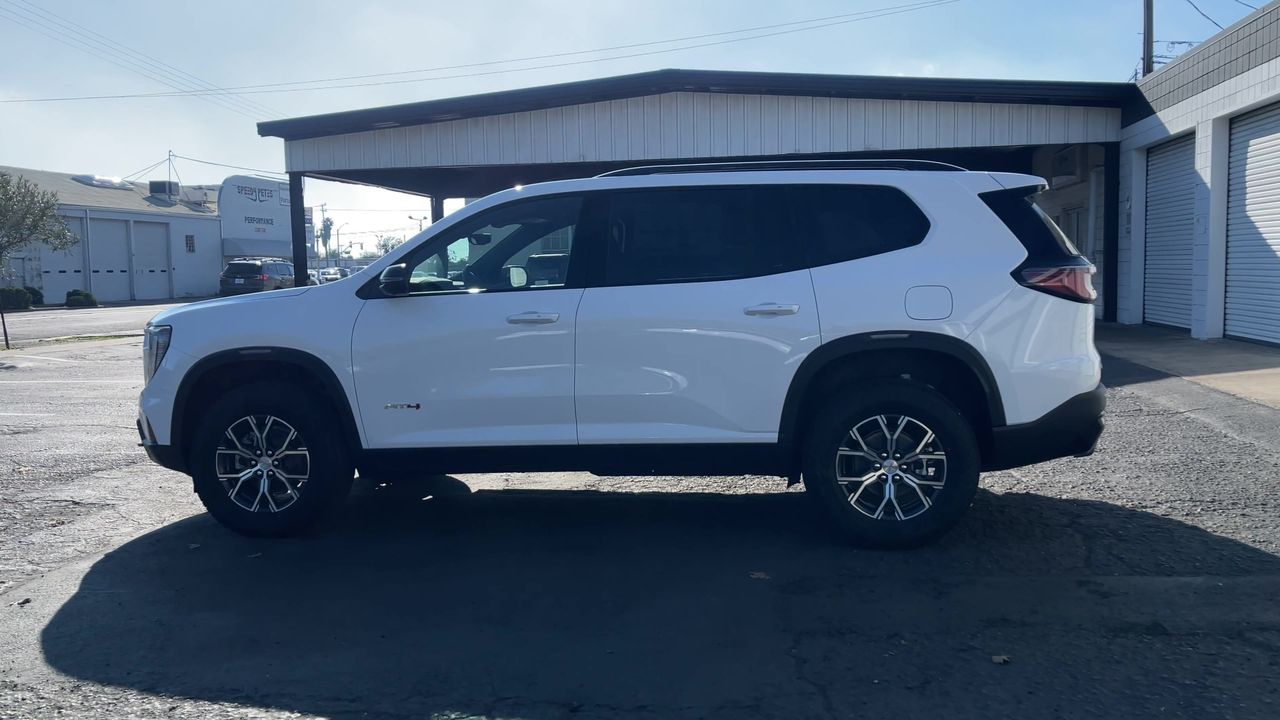 2026 GMC Acadia AT4