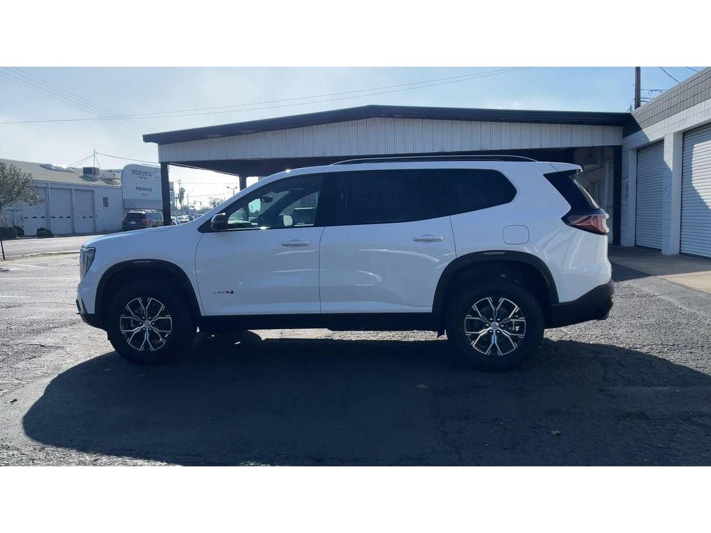 2026 GMC Acadia AT4