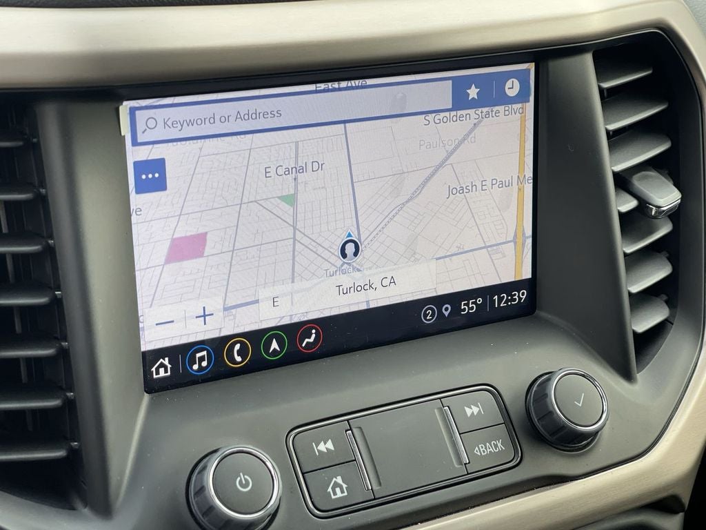 2022 GMC Acadia Denali