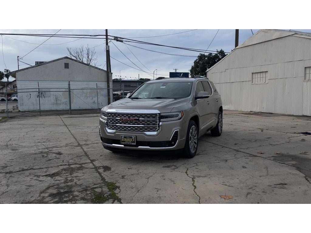 2022 GMC Acadia Denali