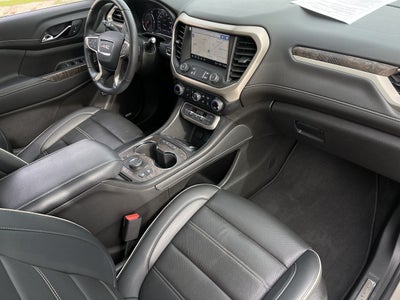 2022 GMC Acadia Denali