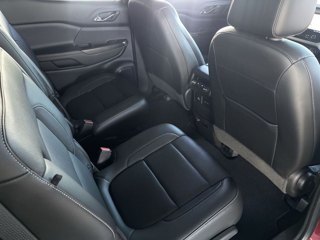 2020 GMC Acadia SLT
