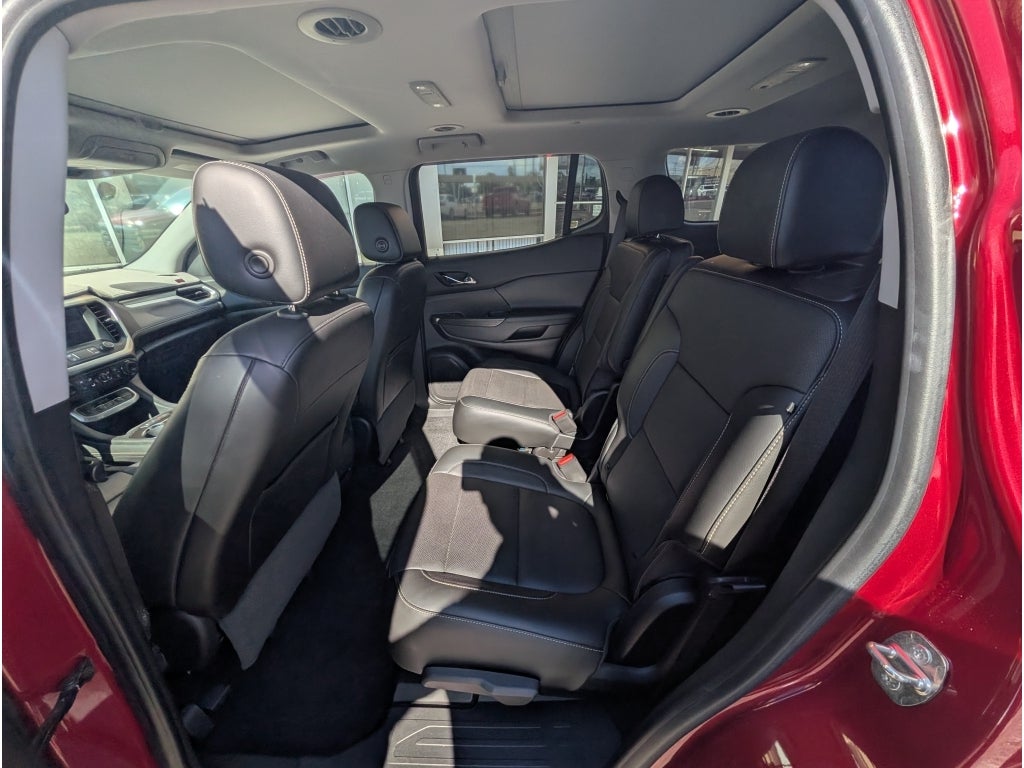 2020 GMC Acadia SLT