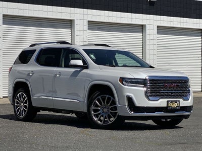 2023 GMC Acadia Denali