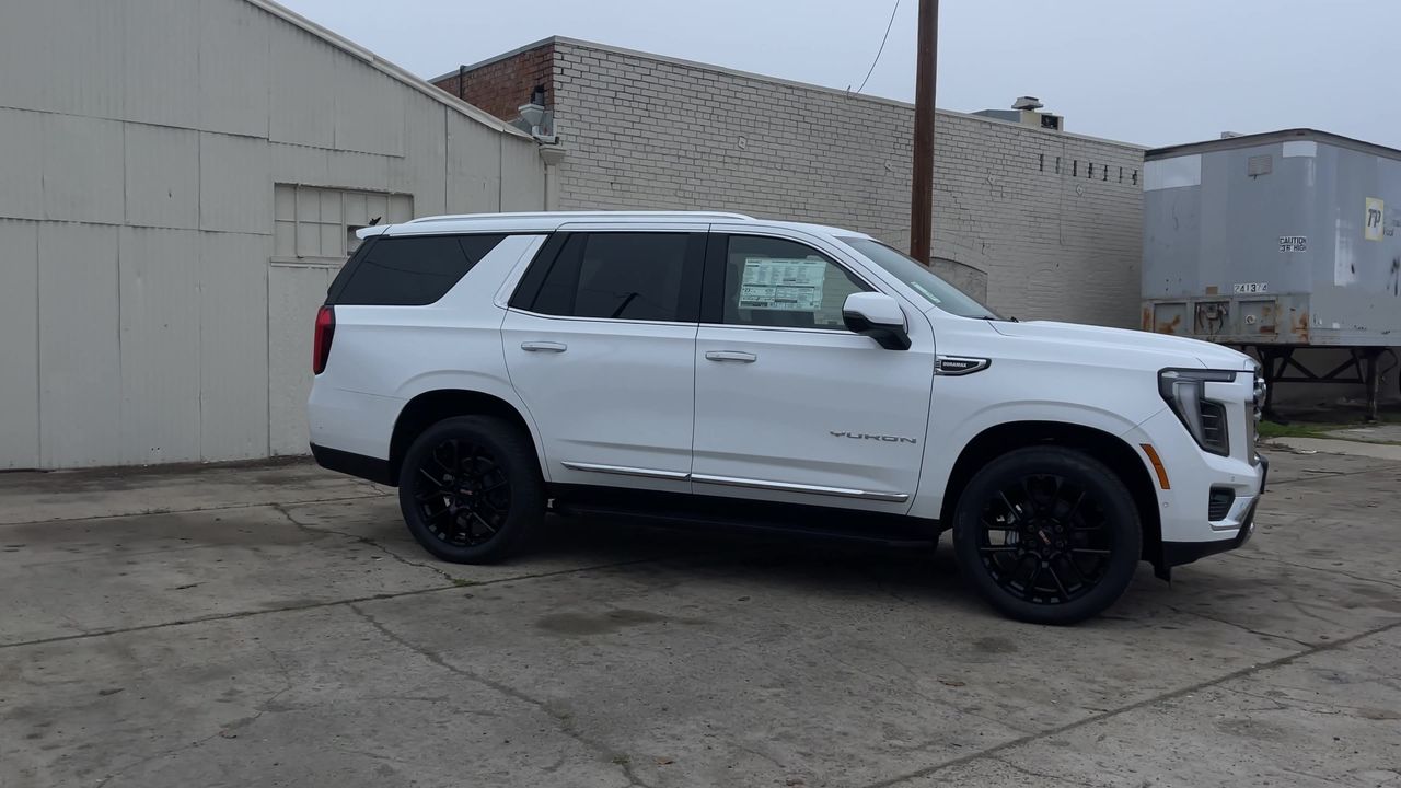 2026 GMC Yukon Elevation