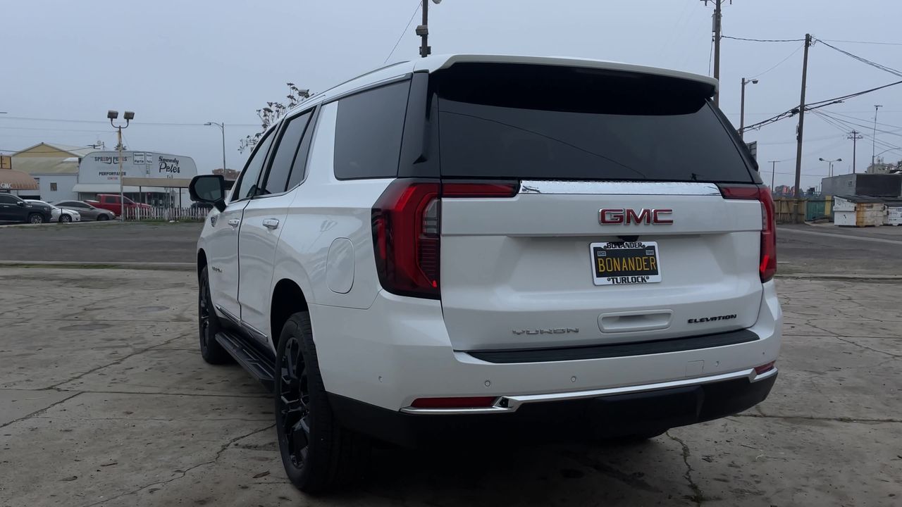 2026 GMC Yukon Elevation