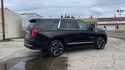 2023 GMC Yukon SLT
