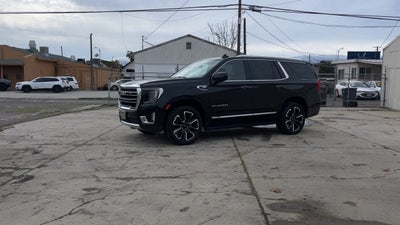 2023 GMC Yukon SLT