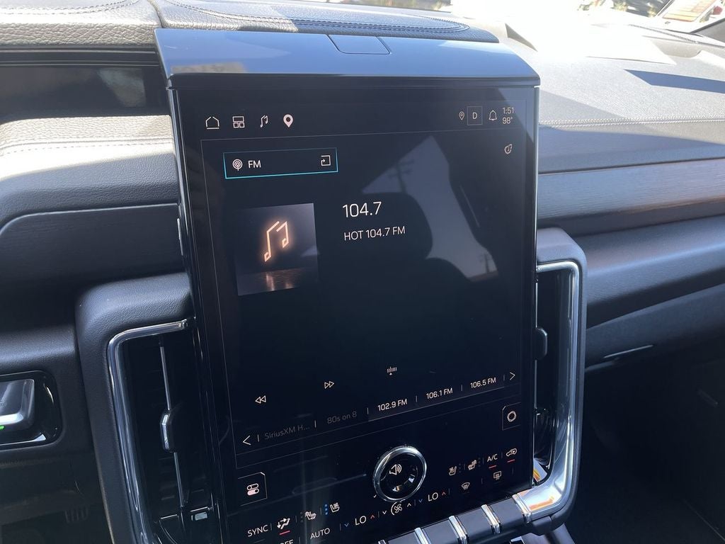 2025 GMC Yukon XL Denali
