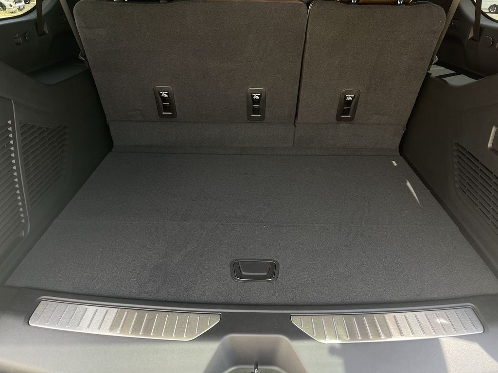 2026 GMC Yukon XL Denali Ultimate - Photo 26