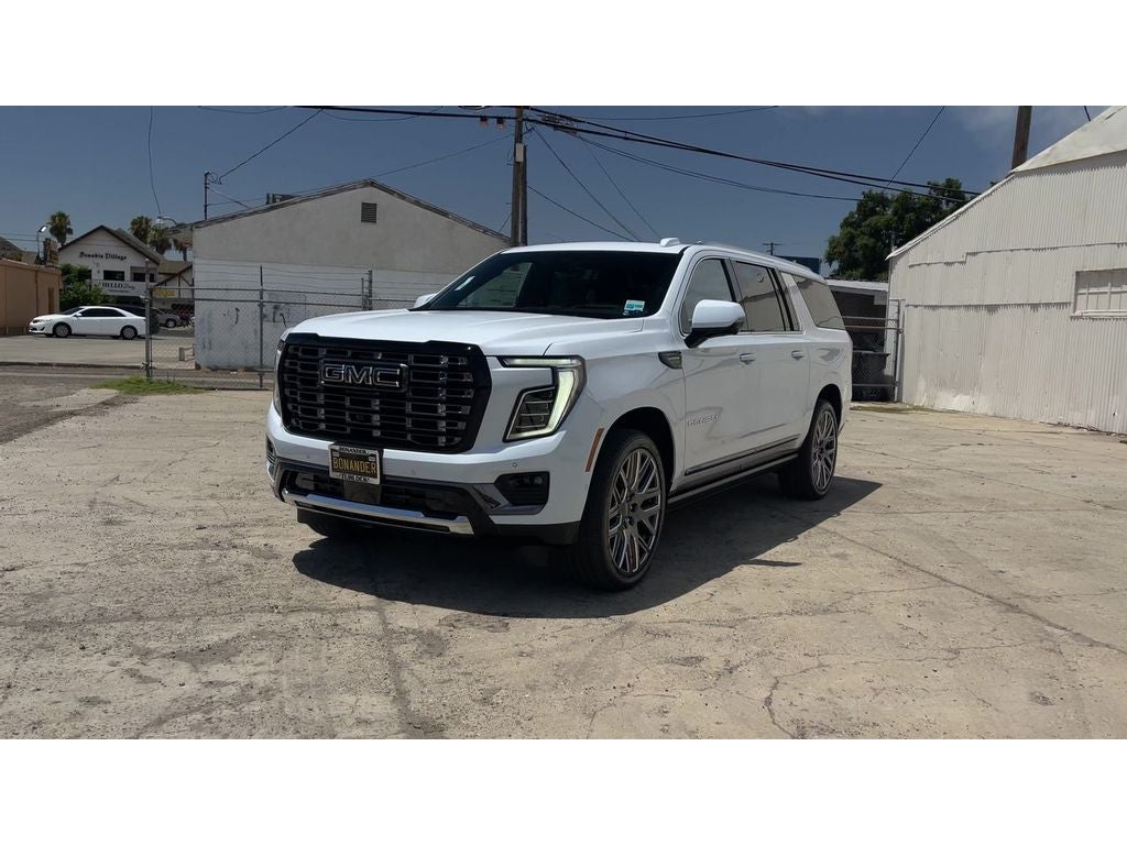 2026 GMC Yukon XL Denali Ultimate - Photo 7
