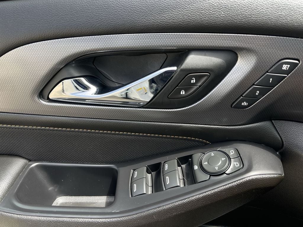 2021 Chevrolet Traverse Premier
