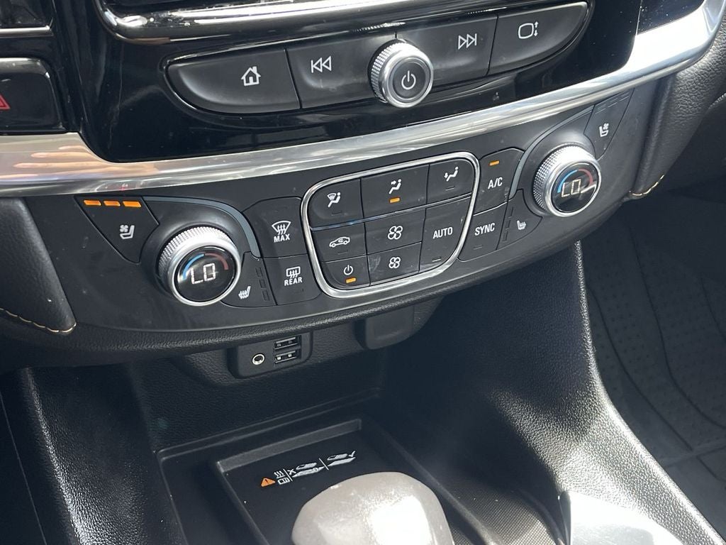 2021 Chevrolet Traverse Premier
