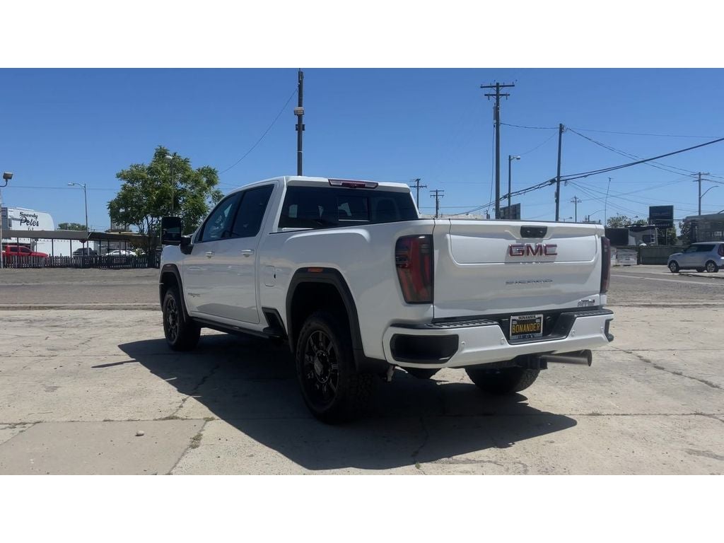 2026 GMC Sierra 2500 HD AT4