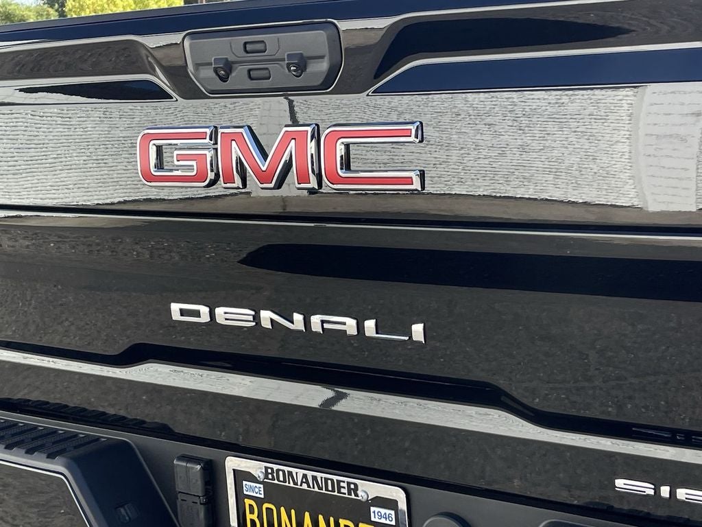 2025 GMC Sierra 2500 HD Denali