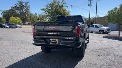 2025 GMC Sierra 2500 HD Denali