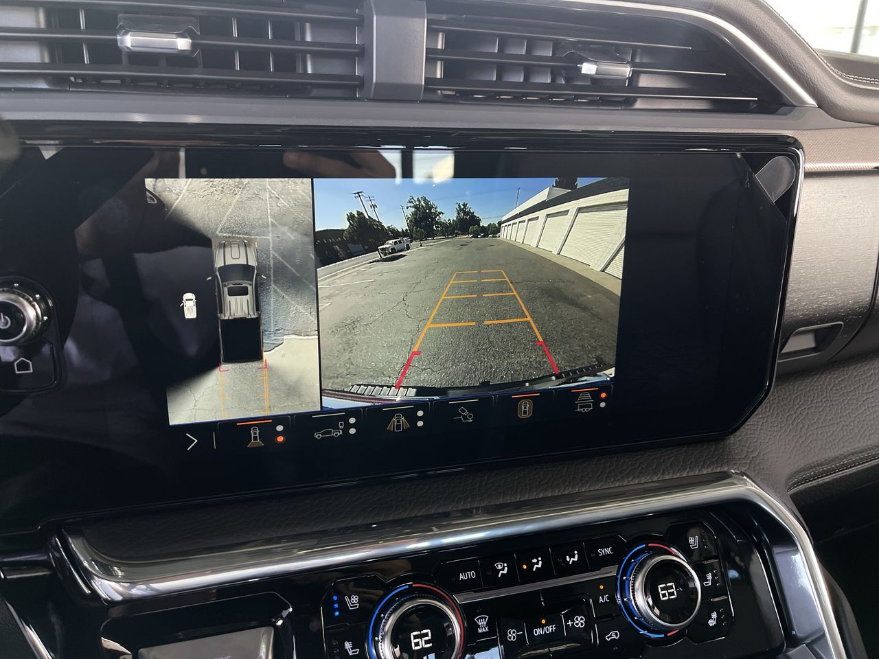 2025 GMC Sierra 2500 HD Denali