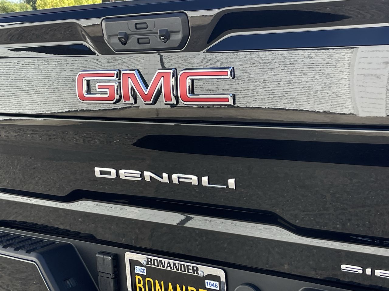 2025 GMC Sierra 2500 HD Denali